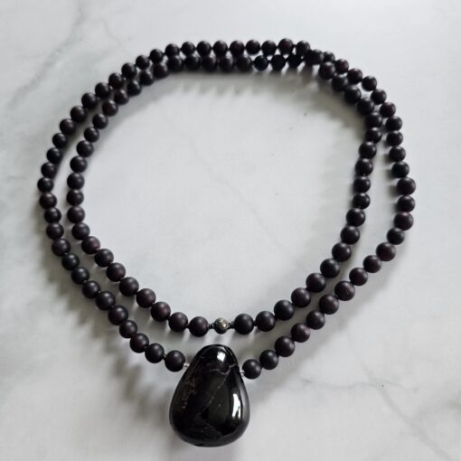 Granat (matt) -Mala mit Granat-Anhänger (Freiform) und Armband – Bild 3