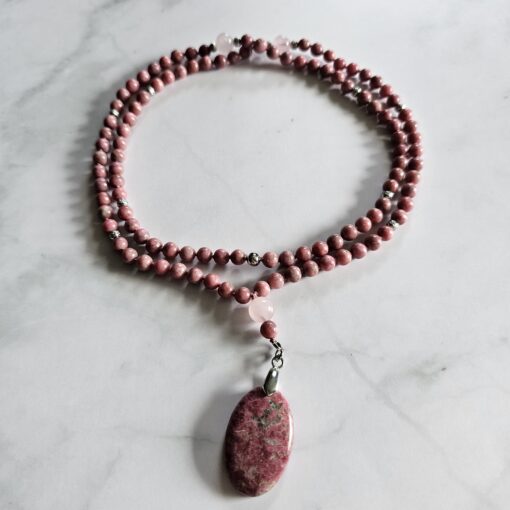Thulit-Rosenquarz-Mala mit Thulit-Anhänger (Oval) und Armband – Bild 3