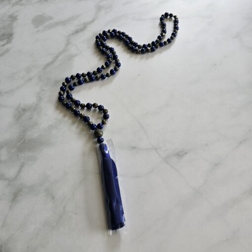 Lapislazuli-Pyrit (facettiert) -Mala mit Seidenquaste – Bild 4