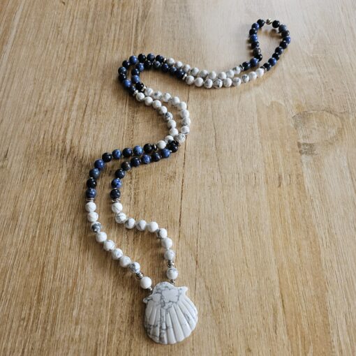 Dumortierit-Magnesit-Mala (2) mit Magnesit-Muschel – Bild 4