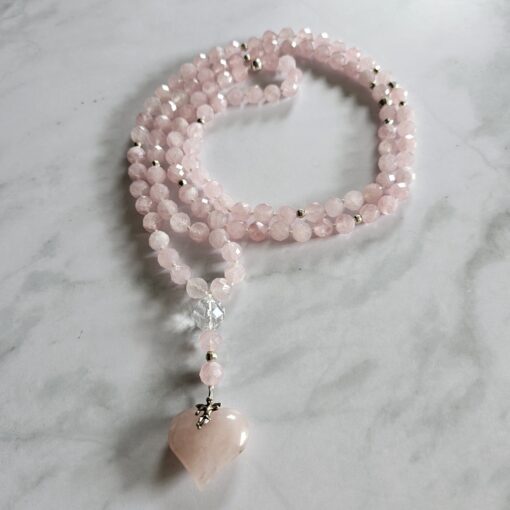 Rosenquarz (facettiert) -Mala mit Rosenquarz-Herz und Armband – Bild 5