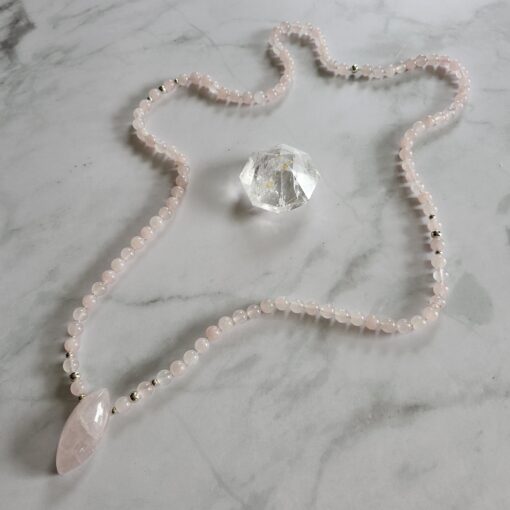 Rosenquarz-Mala mit Rosenquarz-Navette – Bild 5