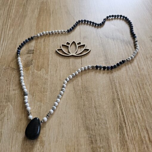 Dumortierit-Magnesit-Mala (1) mit Dumortierit-Anhänger (Tropfen) – Bild 5