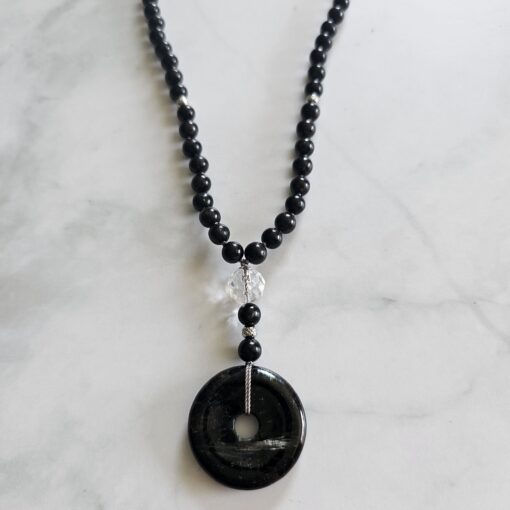 Anthophyllit-Mala mit einem Anthophyllit-Donut – Bild 5