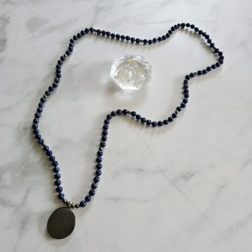 Lapislazuli-Pyrit-Mala (5) mit Anhänger mit einer Pyrit-Sonne – Bild 5
