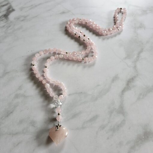 Rosenquarz (facettiert) -Mala mit Rosenquarz-Herz und Armband – Bild 6