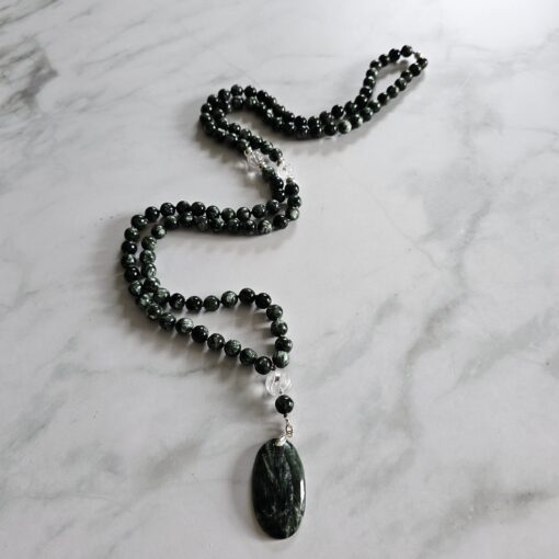 Seraphinit-Bergkristall-Mala mit Seraphinit-Anhänger (Oval) und Armband – Bild 6