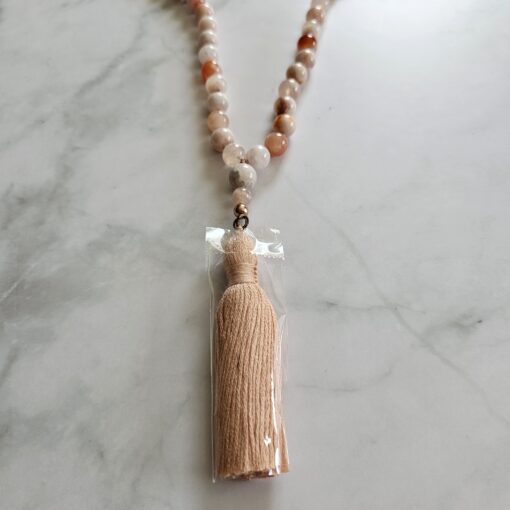 Achat (Kirschblütenachat) -Kupfer-Mala mit Baumwollquaste – Bild 6