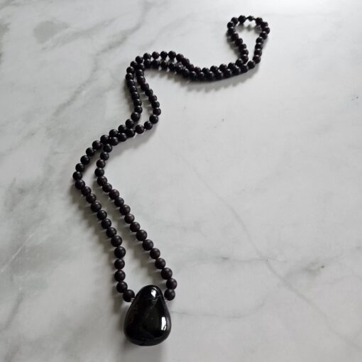 Granat (matt) -Mala mit Granat-Anhänger (Freiform) und Armband – Bild 6