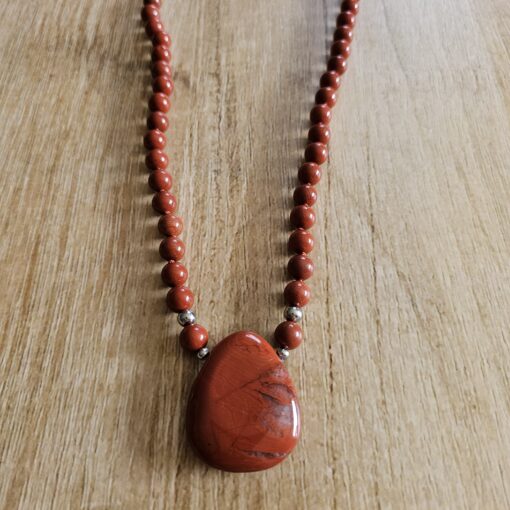 Dumortierit-Jaspis (rot) -Mala (2) mit rotem Jaspis-Anhänger (Freiform) – Bild 6