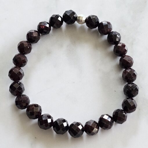 Granat (facettiert) -Mala mit Granat-Anhänger (Freiform) und 2 Armbändern – Bild 4