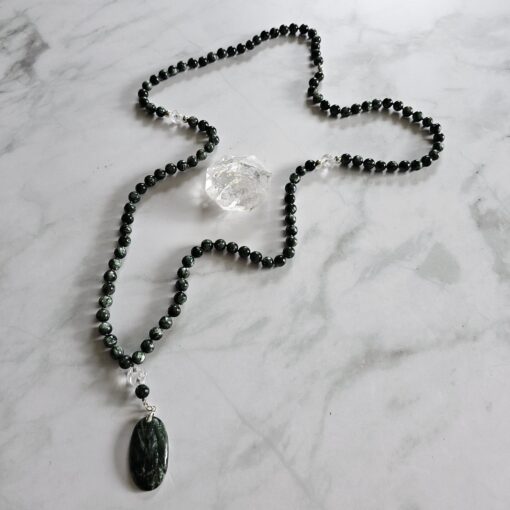 Seraphinit-Bergkristall-Mala mit Seraphinit-Anhänger (Oval) und Armband – Bild 7