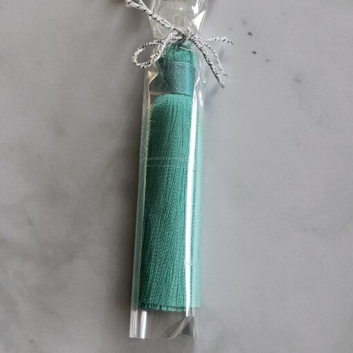Jade („Himmel-Berg-Jade“) mit Seidenquaste – Bild 7