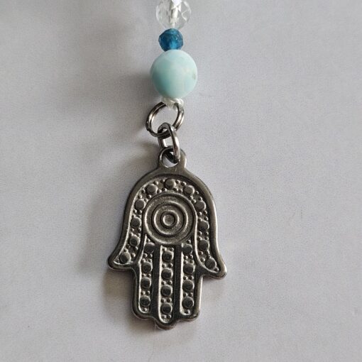 Hemimorphit (facettiert) -Bergkristall (facettiert) -Apatit (blau, facettiert) -Mala  mit Edelstahl-Anhänger (Hamsa-Hand) – Bild 7