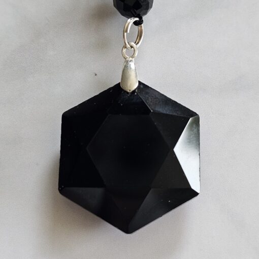 Granat (facettiert) -Turmalin (schwarz und facettiert) -Mala mit schwarzem Turmalin-Anhänger (Feenstein, Hexagon) – Bild 7