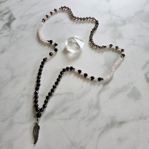 Granat (facettiert) -Rauchquarz (facettiert) -Rosenquarz (facettiert) -Mala (2) mit Edelstahl-Anhänger (Engelsflügel) und Armband – Bild 7