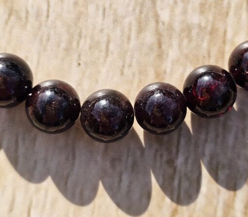 Granat-Rosenquarz-Schneequarz-Armband – Bild 3